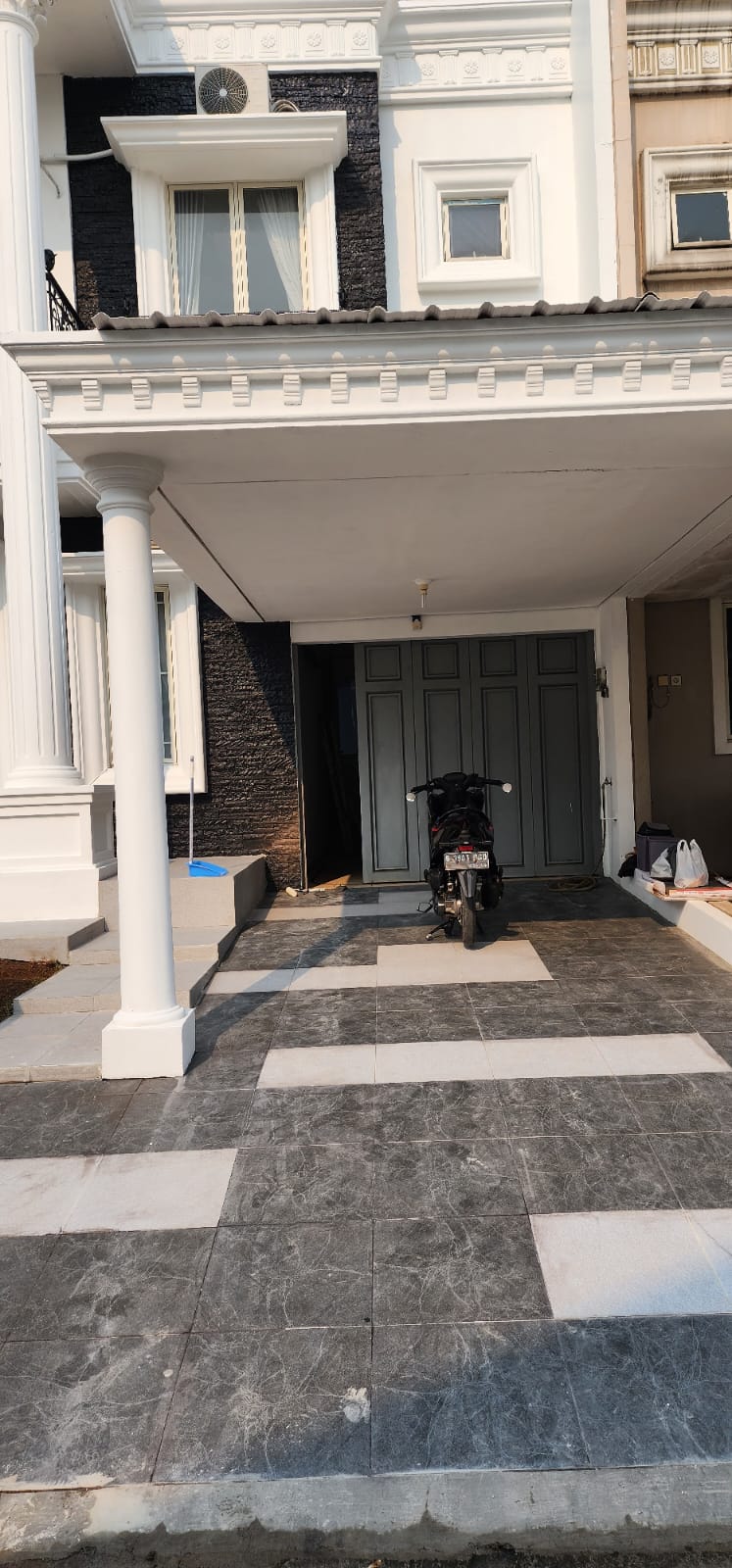 Rumah Disewakan Fully Furnished di Vassa Terrace Lippo Cikarang